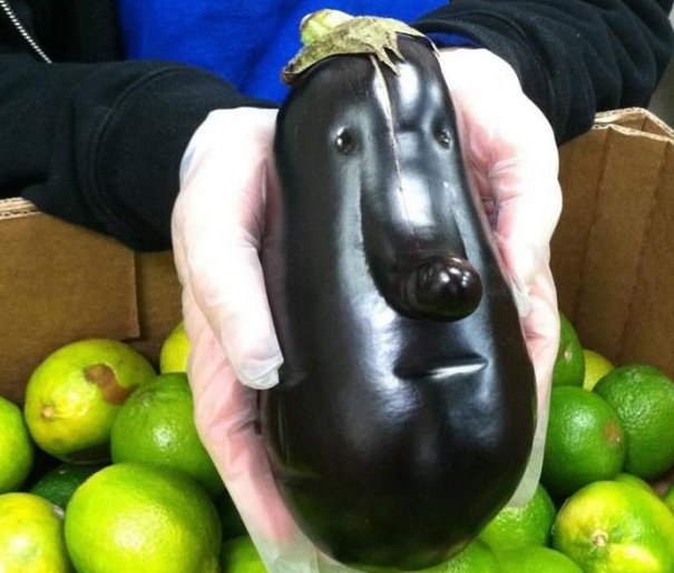 Не хочу улыбаться! Не хочу улыбаться!