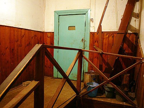 барак Квартира в которой живёт Асгат Галимзянов