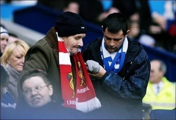 Достойно! Достойно!