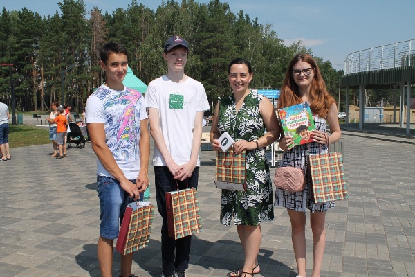 Победители республиканского конкурса "Любимую книгу читая, профессию мы выбираем" Победители республиканского конкурса "Любимую книгу читая, профессию мы выбираем"